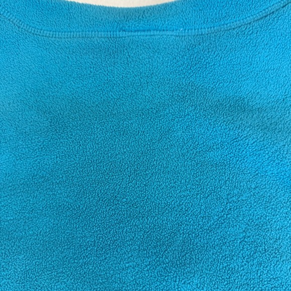 Walt Disney World Fleece Sweatshirt Teal Embroidered Mickey Mouse Pullover M - Picture 8 of 9